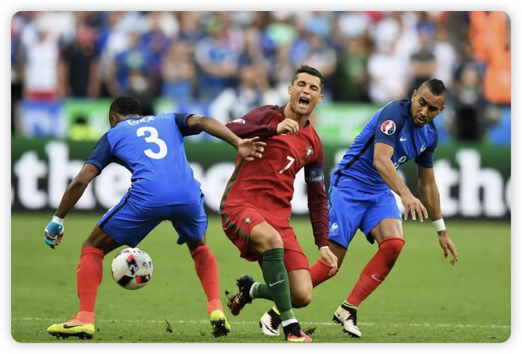 A Nervy Start for Les Bleus